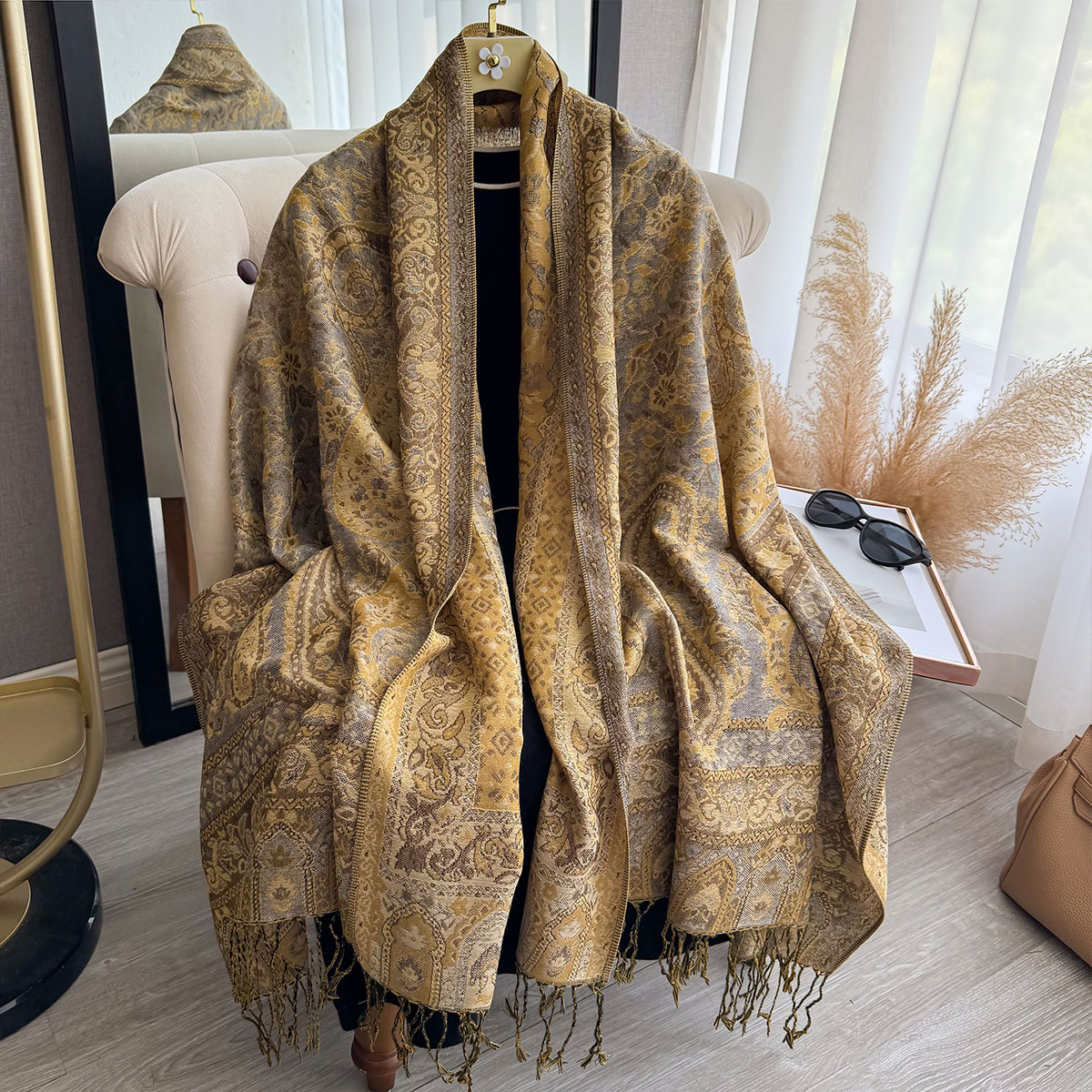 Ethnic Fashion Designers - 2023 quaste Decke Design Ethnischen Stil