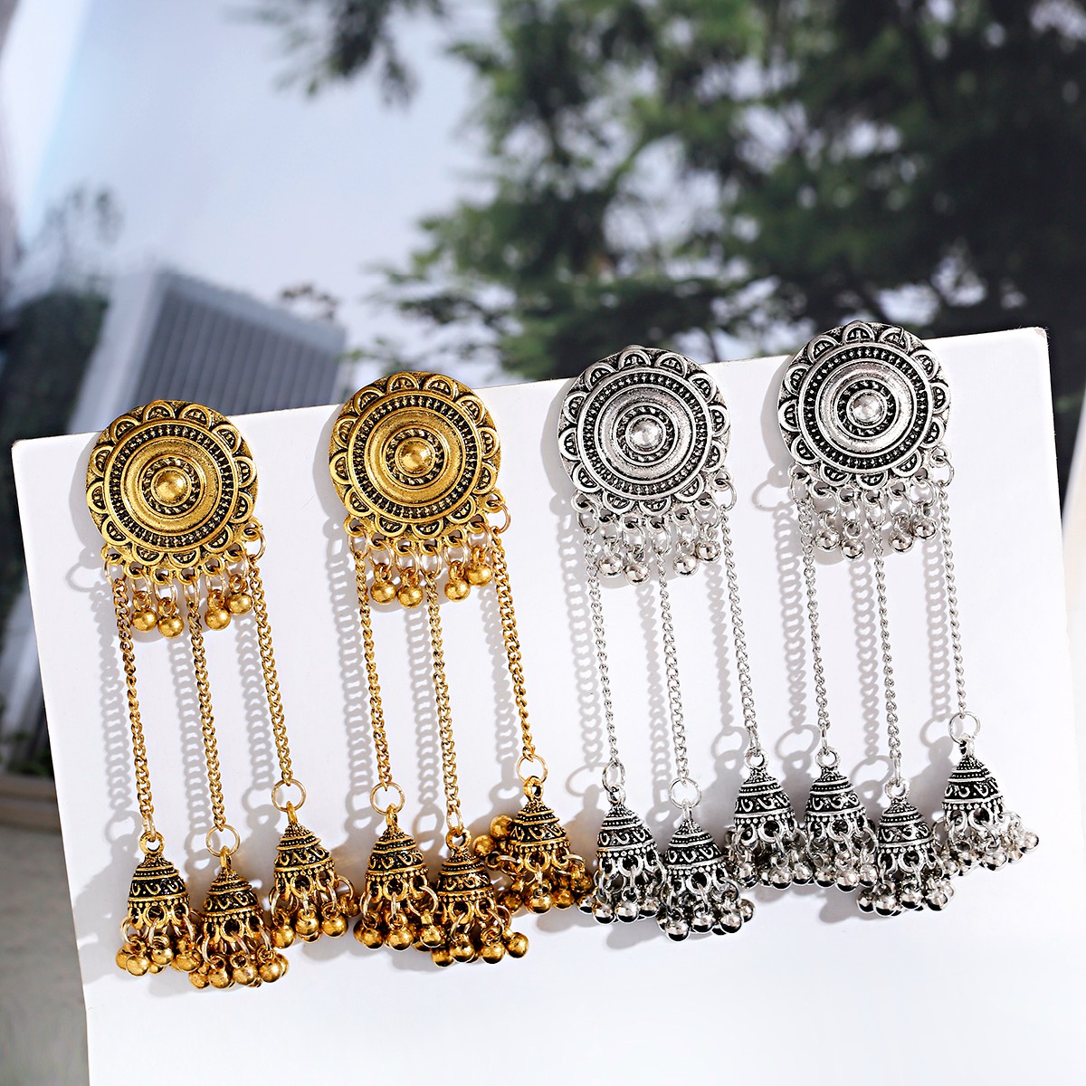 Ethnische Vintage Runde Blume  – Ethnic Indian Fashion Bewertung und Preis