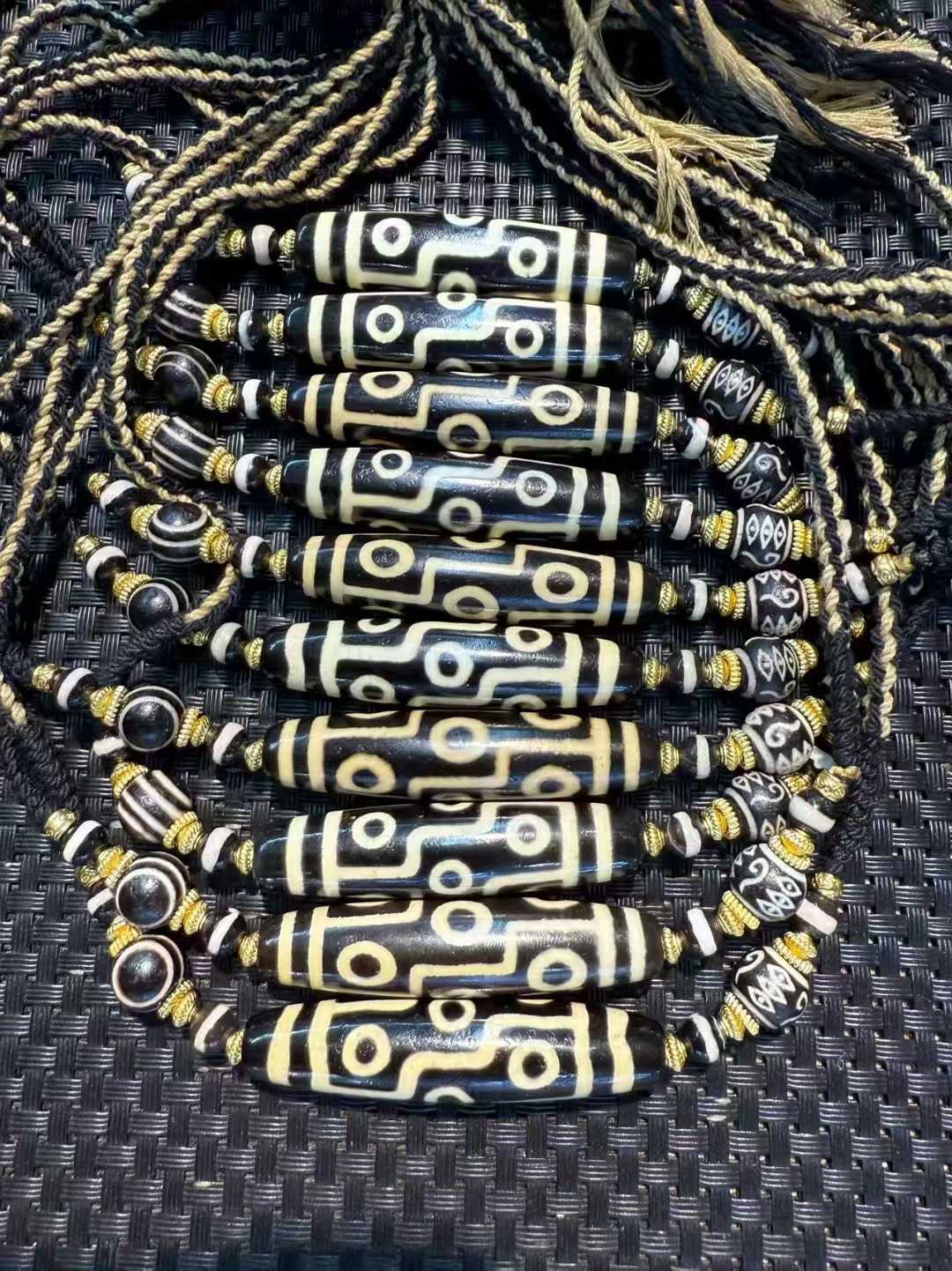 10 Stück/Los 9 Augen mit unsic – Ethnic Fashion Designers Bewertung und Preis