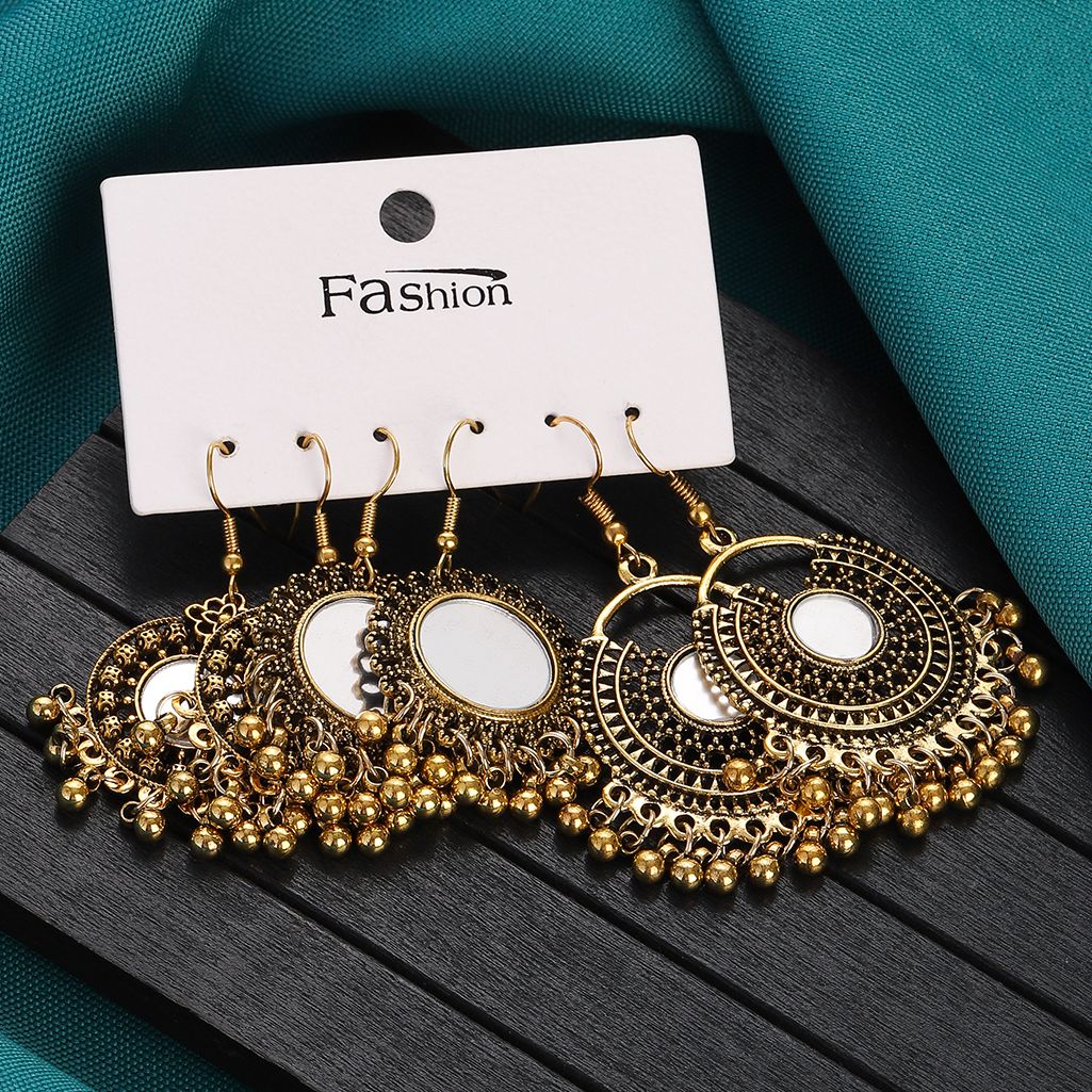 Vintage Gold Farbe Ohrringe Se – Ethnic Indian Fashion Bewertung und Preis
