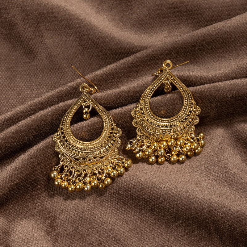 Neue tropfenförmige Ohrringe,  – Ethnic Indian Fashion Bewertung und Preis