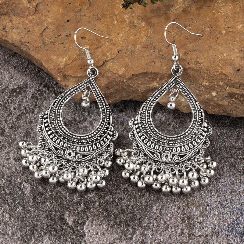 Neue tropfenförmige Ohrringe,  – Ethnic Indian Fashion Bewertung und Preis