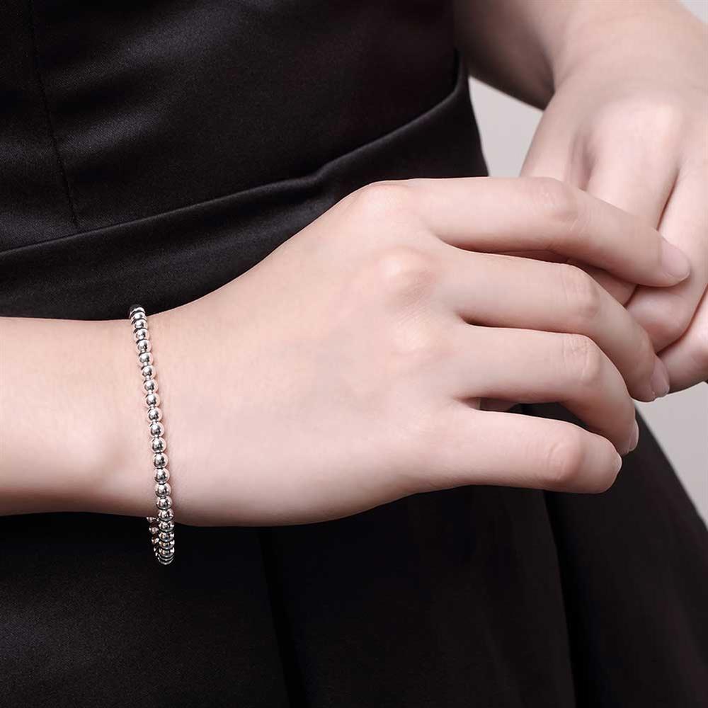 Luxuriöse Designer-Armbänder a – Ethnic Fashion Brand Bewertung und Preis